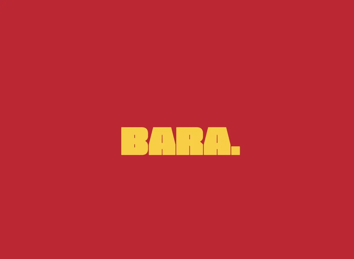 « BARA. » en lettres jaunes épaisses sur fond rouge